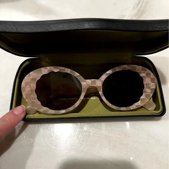 NWT KREWE Alixe Checkered Plaid Pink Oval Sunglasses, Retro 80's shape - Picture 5 of 5